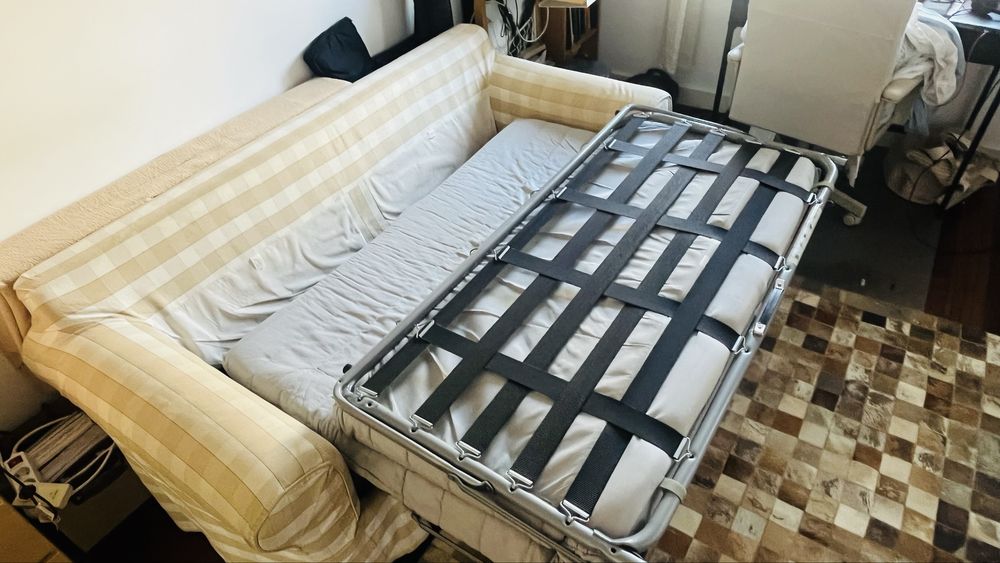 Sofa cama Ektorp 2 lugares + capas novas