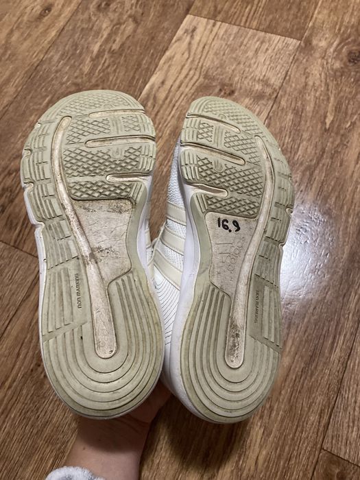 Високі кросівки Adidas 37р.- 24 см
