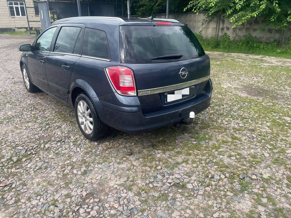 Opel Astra H 2008 року, універсал, 1.6 бензин, механіка