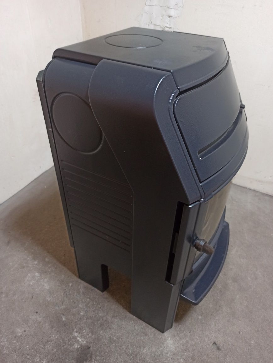 Jotul f220 petit piec żeliwny kominek koza