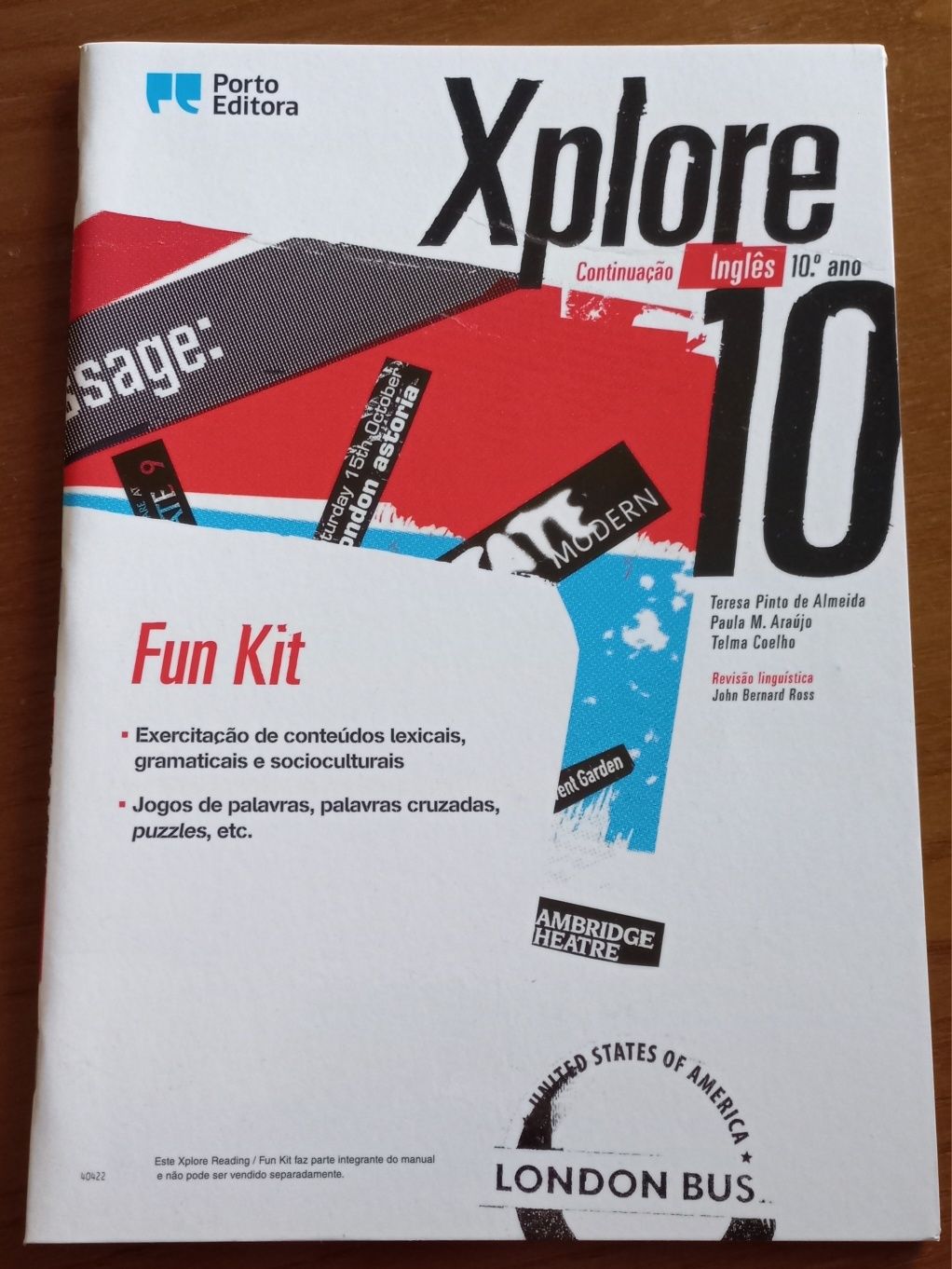 Livro e caderno de exercícios "Xplore" Inglês 10° ano