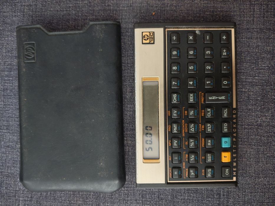 Calculadora HP 12C Financeira — Funcional, com capa e baterias novas
