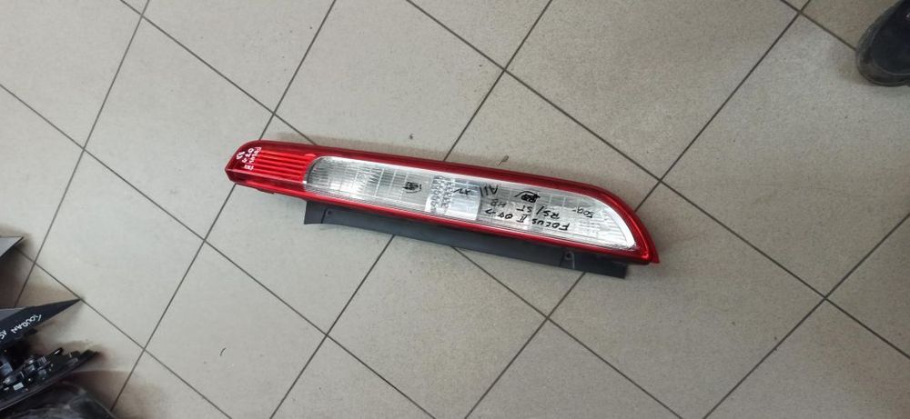 Ford Focus mk2 lift 2007- hb 3/5 drzwi lampa tył LED LEDOWA PRAWA