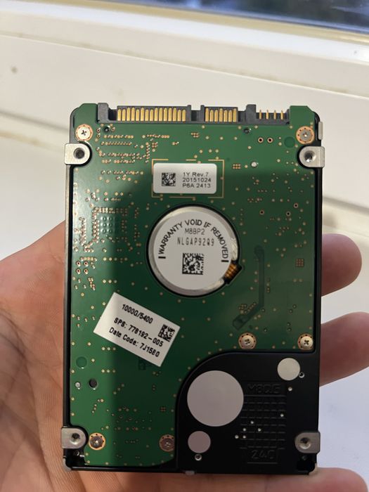 Жосткий диск на ноутбук 1000ггб