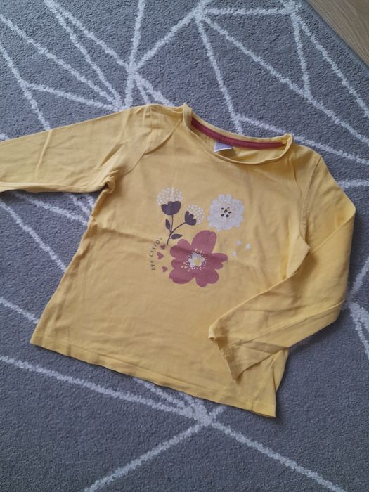 4x Bluzka 116 + bluza