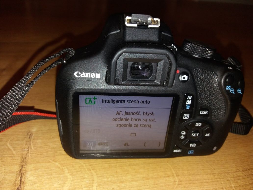Canon EOS 1200D lustrzanka z oryginalną torbą