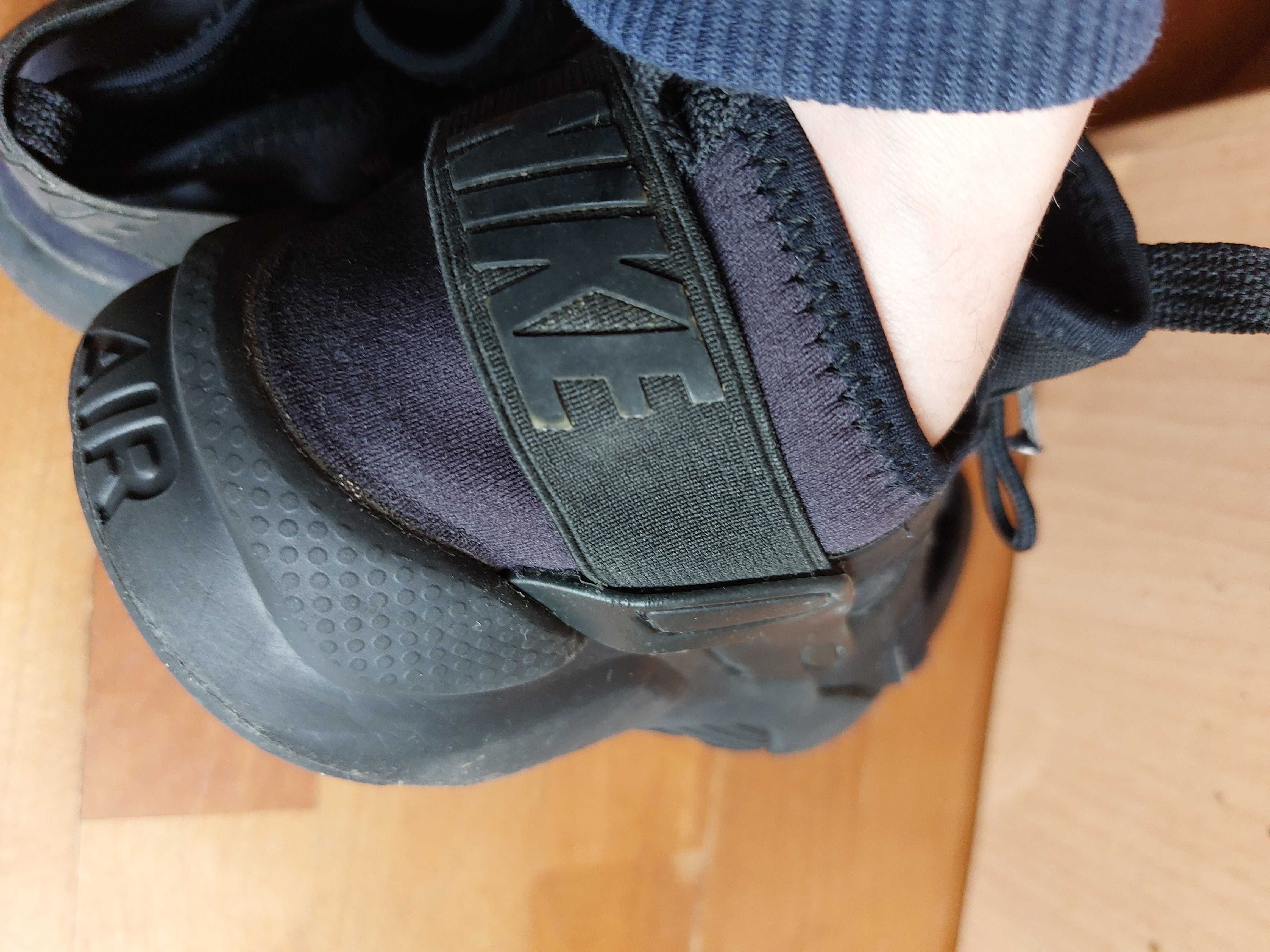 Ténis Nike Air 40 Pretos