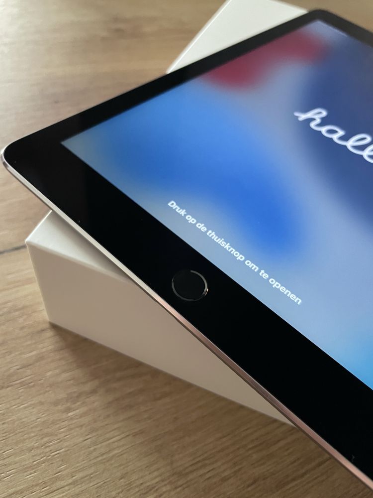 Ipad Air2 64gb как новый
