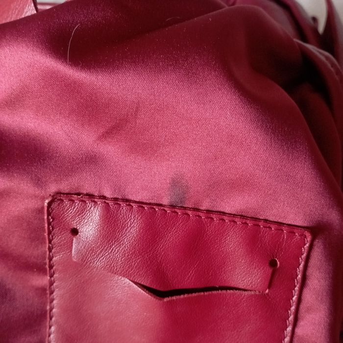 Mala , em pele, Coccinelle.