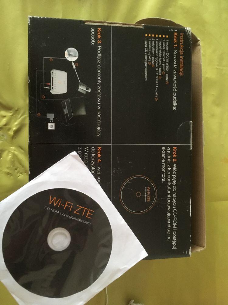 Router wifi z modemem ZTE ZXV 10 W300