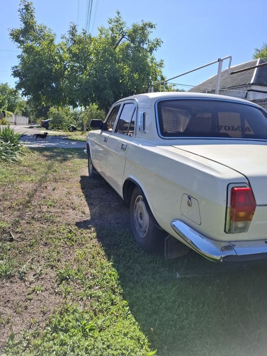 Автомобиль Газ 2410