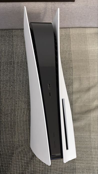 Playstation 5 з дисководом