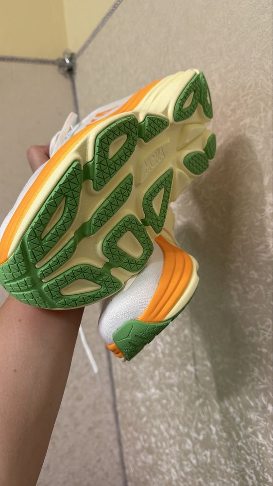 Кросовки Hoka 48