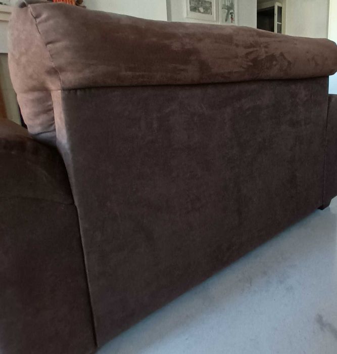 Sofá castanho 2 lugares