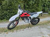Enduro cross Husqvarna TE 125 4T yamaha WR