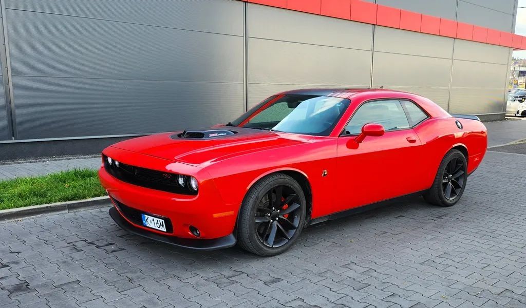 Dodge Challenger Scat Pack 6,4 Shaker 2017 rok, od 3 lat w Polsce !