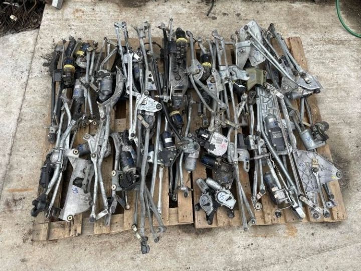 Mechanizm wycieraczek z silniczkiem Ford Escord 85GB17B571AA