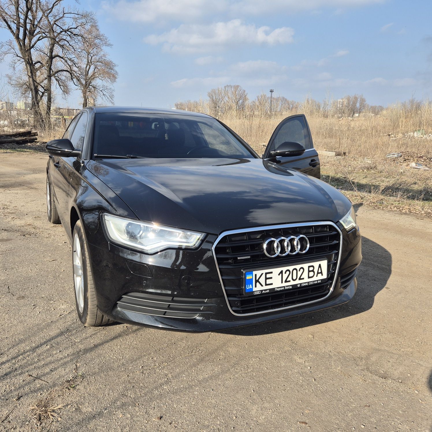 Audi A6C7 продам