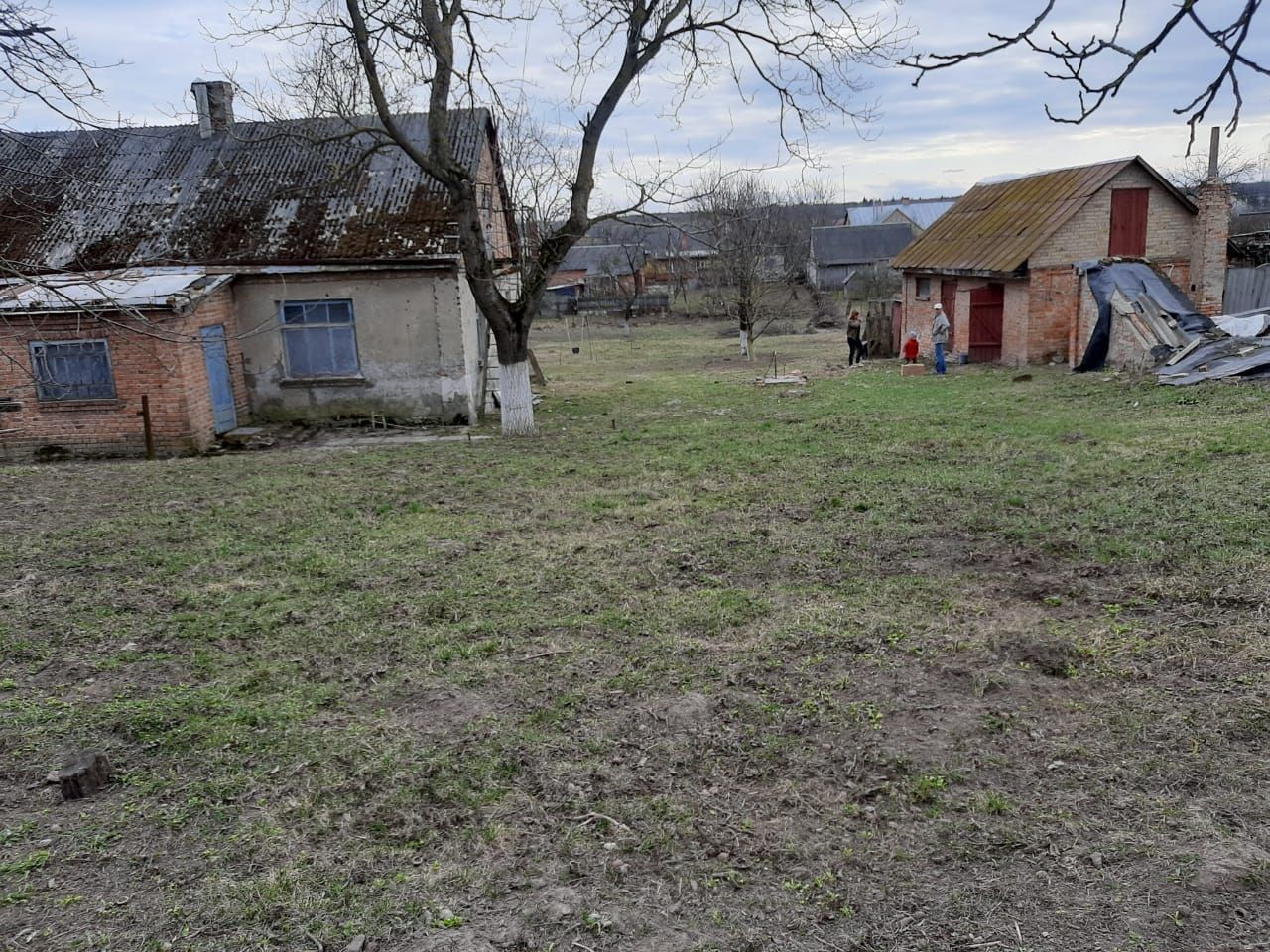 Земельна ділянка в Боголюбах