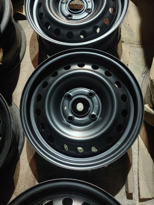 Диски Ниссан Тііда/Альмера/NV-200/Лачетти;4×114.3/R15/5.5J/ET40/ЦО66.1