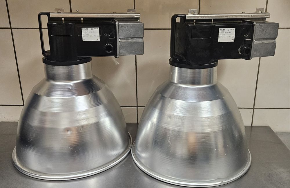 Lampa przemysłowa 2szt