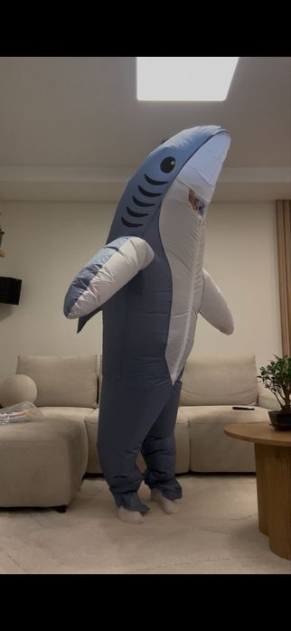 Strój przebranie kostium dmuchany gigant rekin shark rozm Uniwersalny