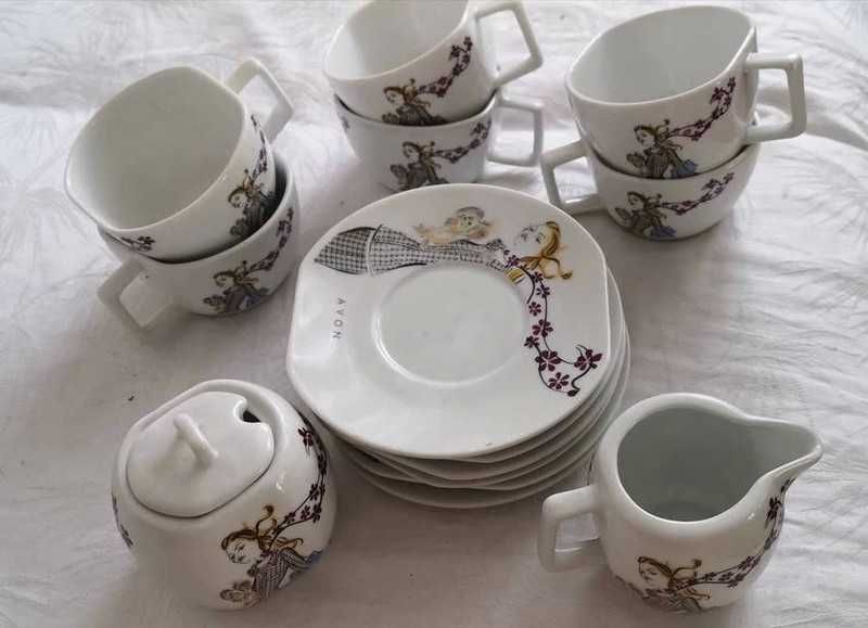 Porcelanowa zastawa do kawy, herbaty (x6)  AVON