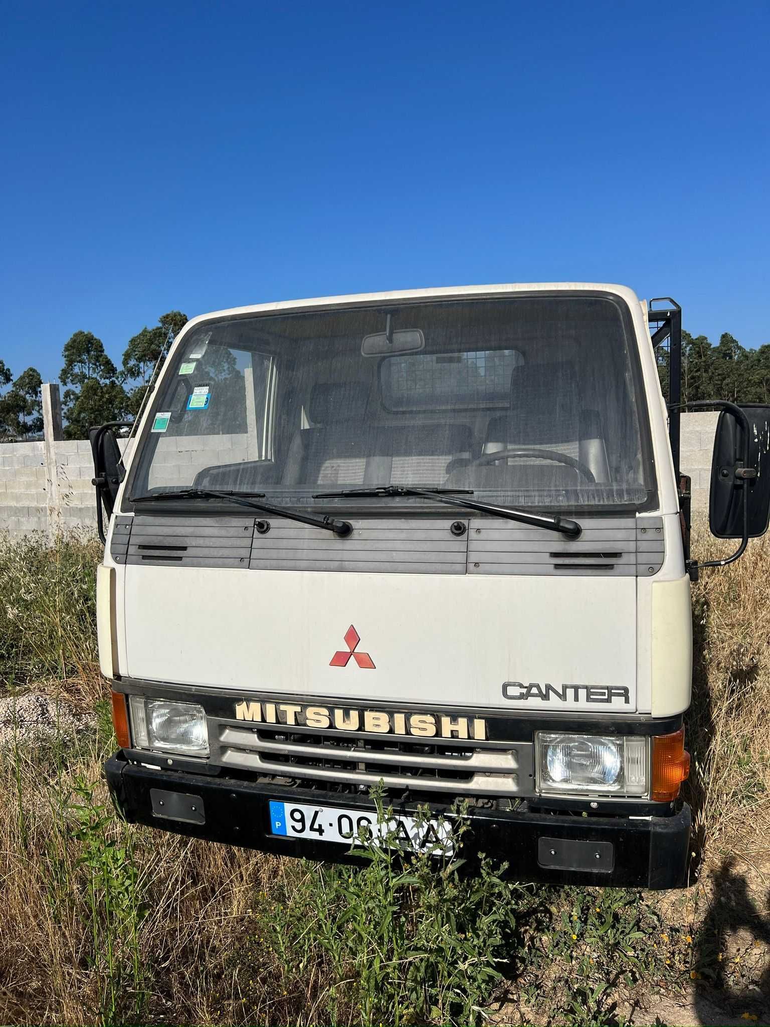 Mitsubishi Canter caixa aberta
