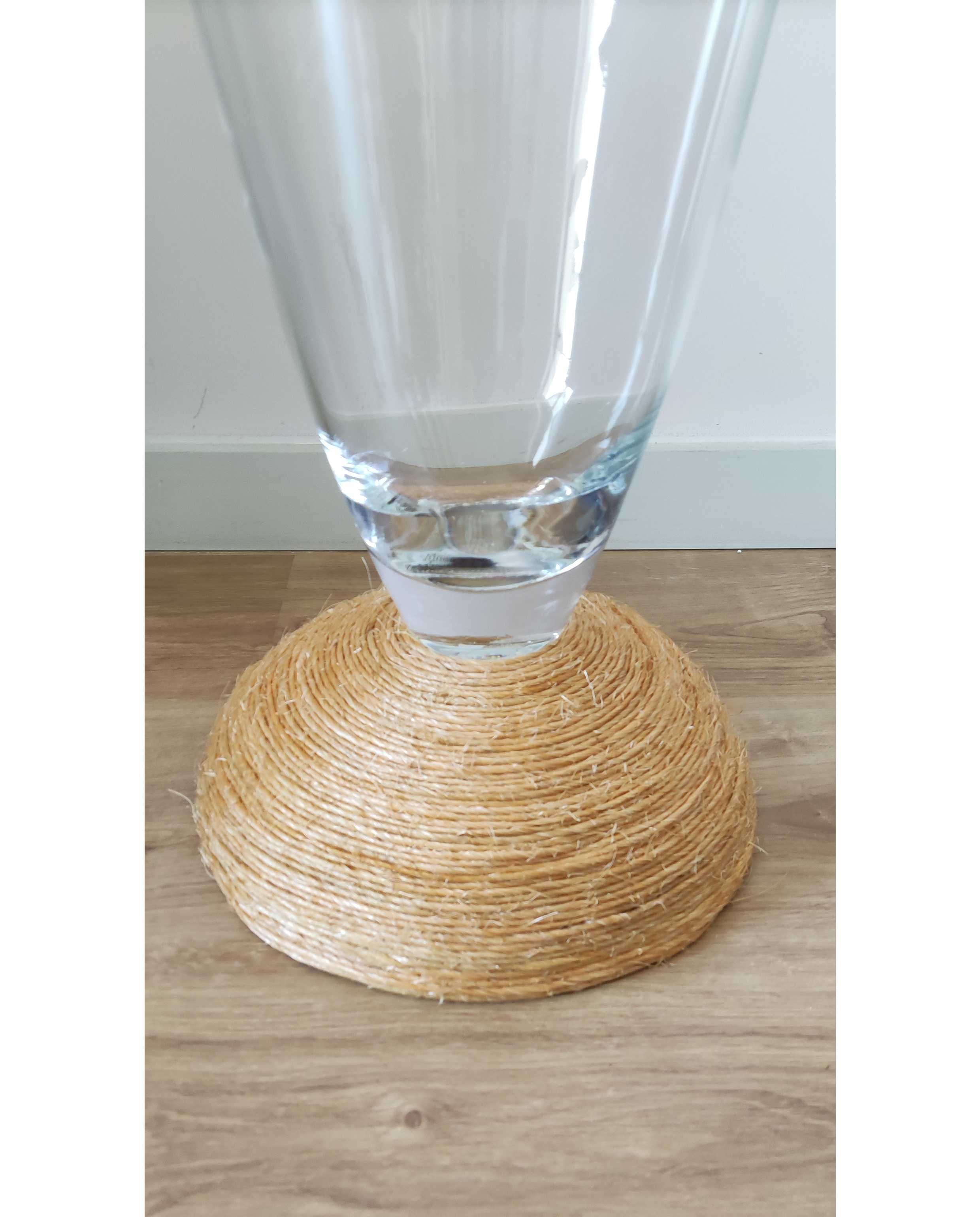 Vaso grande em vidro