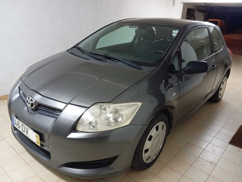 Toyota Auris Comercial