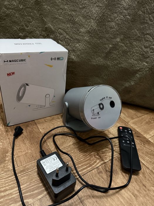 Проектор Magcubic HY300 Pro
