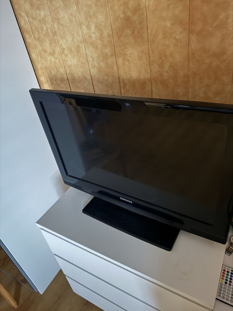 Telewizor samsung le32b350