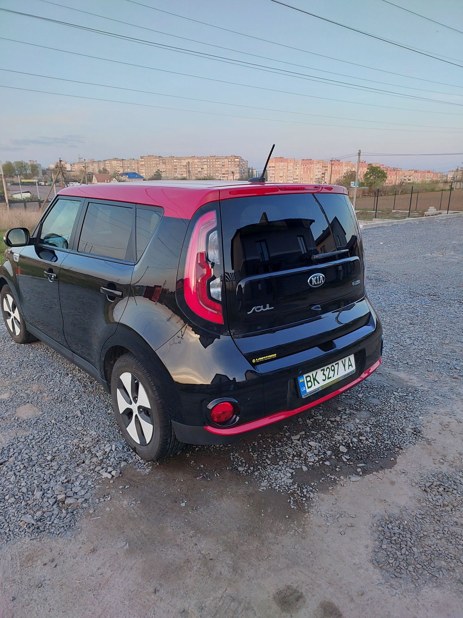 Продам kia soul ev 27 kw.2015 року