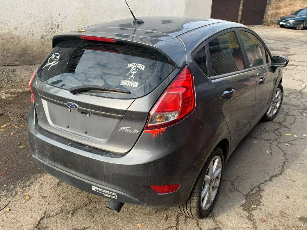 Ford Fiesta mk7 USA 14- Розборка Ляда Кришка Крышка багажника Разборка