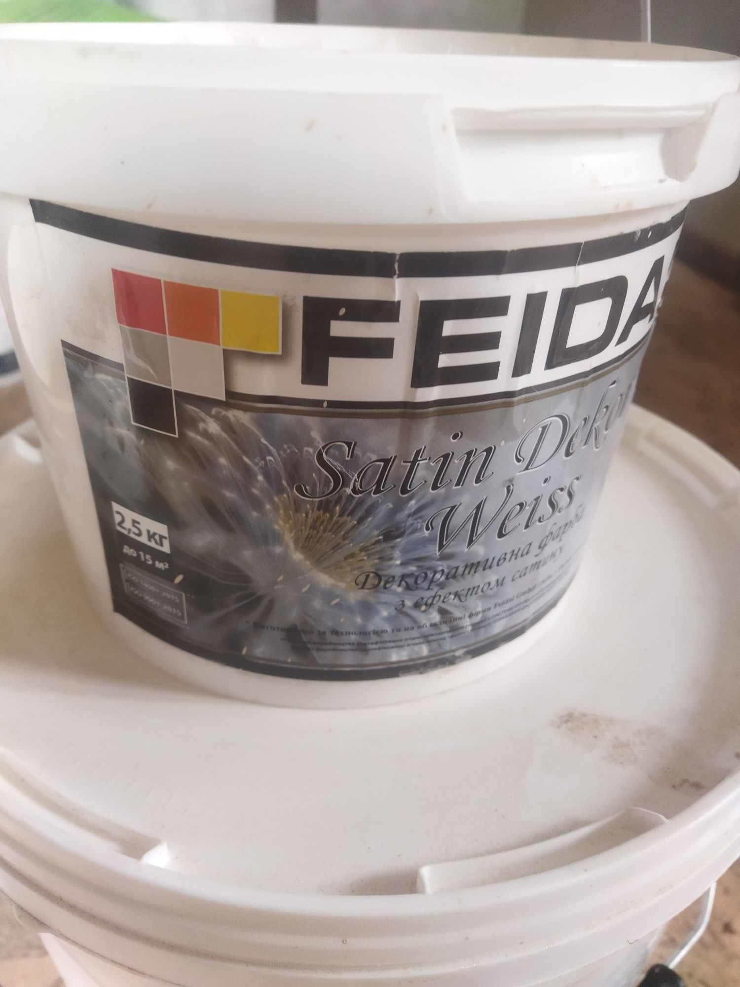 Декоративная краска Feidal Satin Dekor Weiss белый