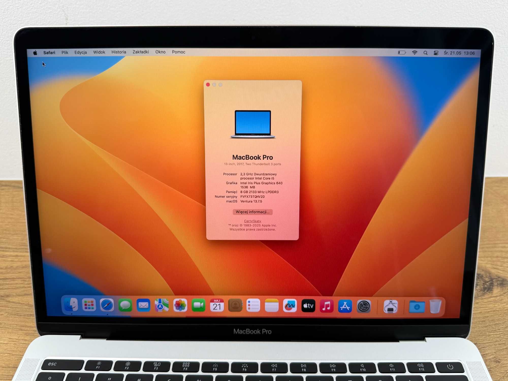 Apple MacBook PRO 13 CORE i5 2.30GHz, 8GB RAM, SSD 240GB, BATERIA 167c