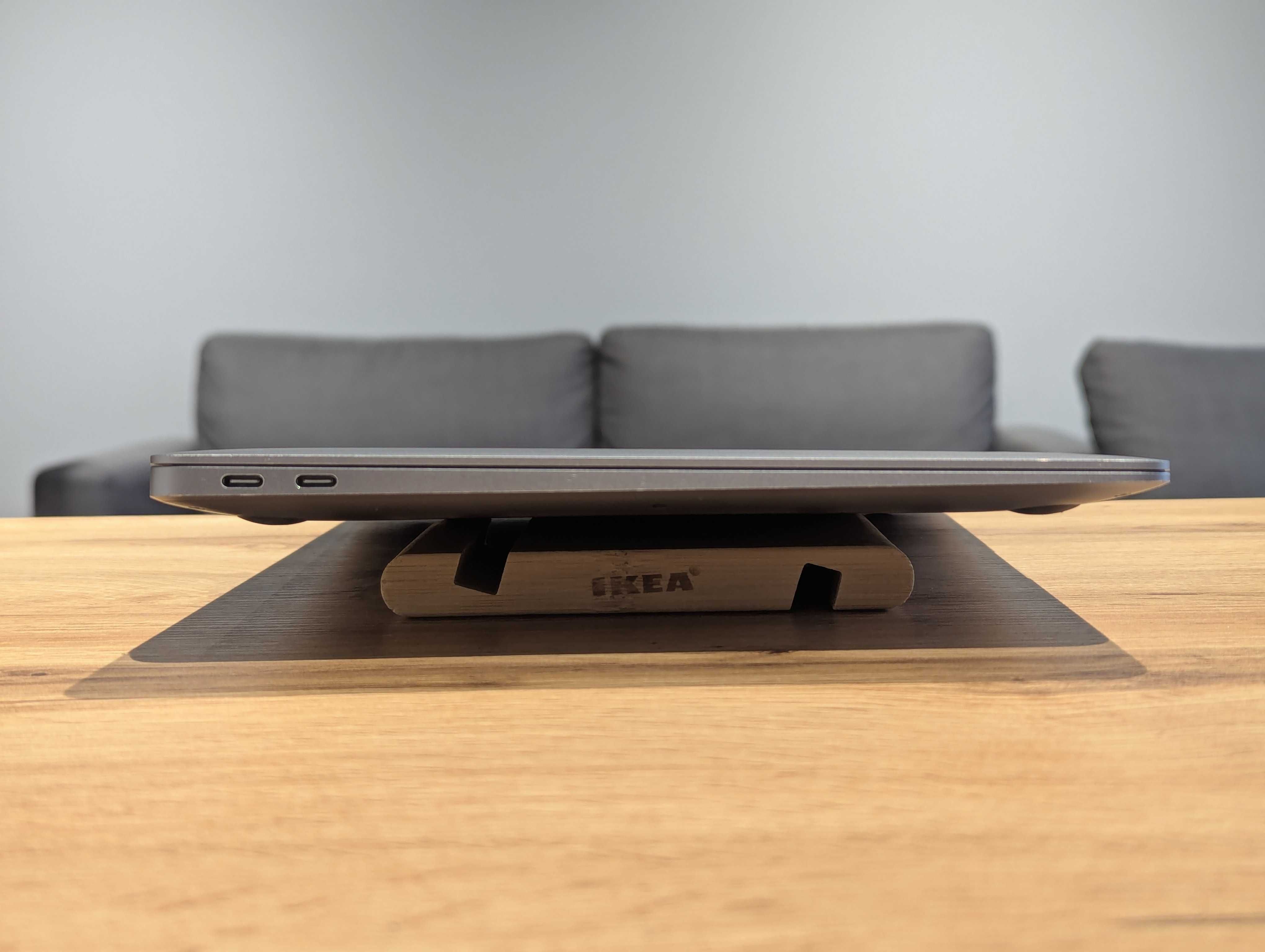 Macbook air 13 2020 m1 16/256gb