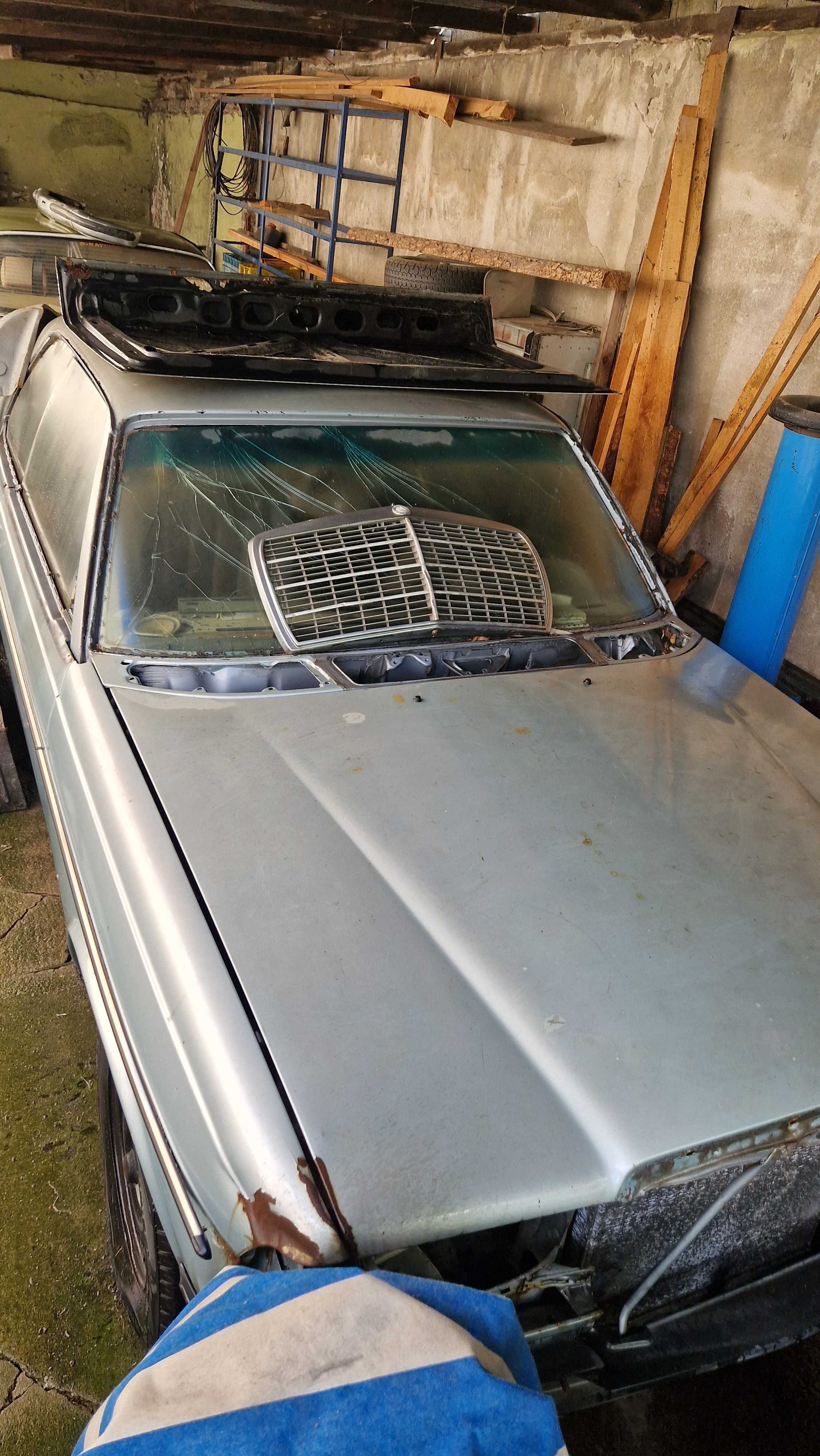 Mercedes 123 Coupe 3x Benzyna
