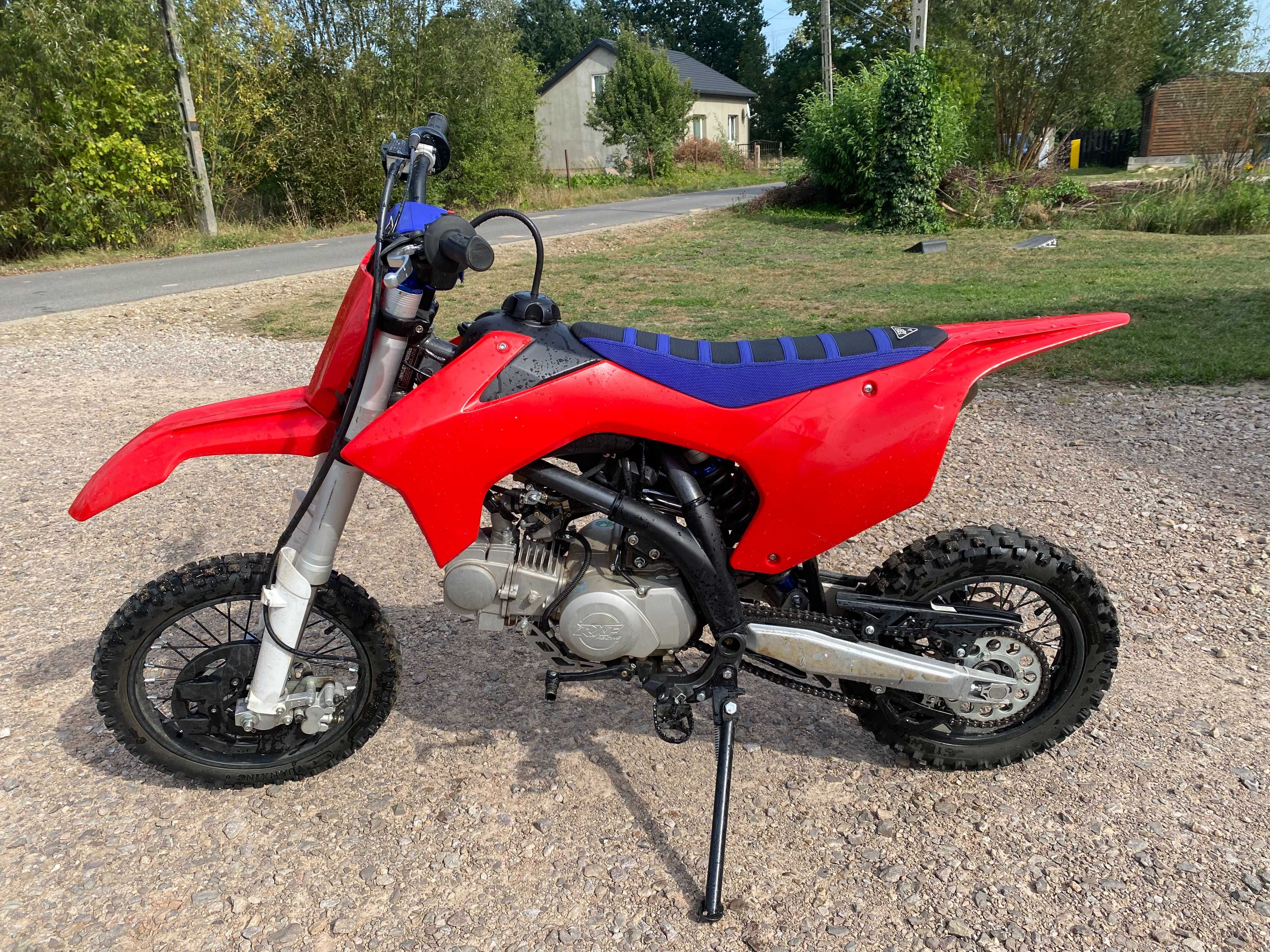 Cross Apollo  RXF 125.