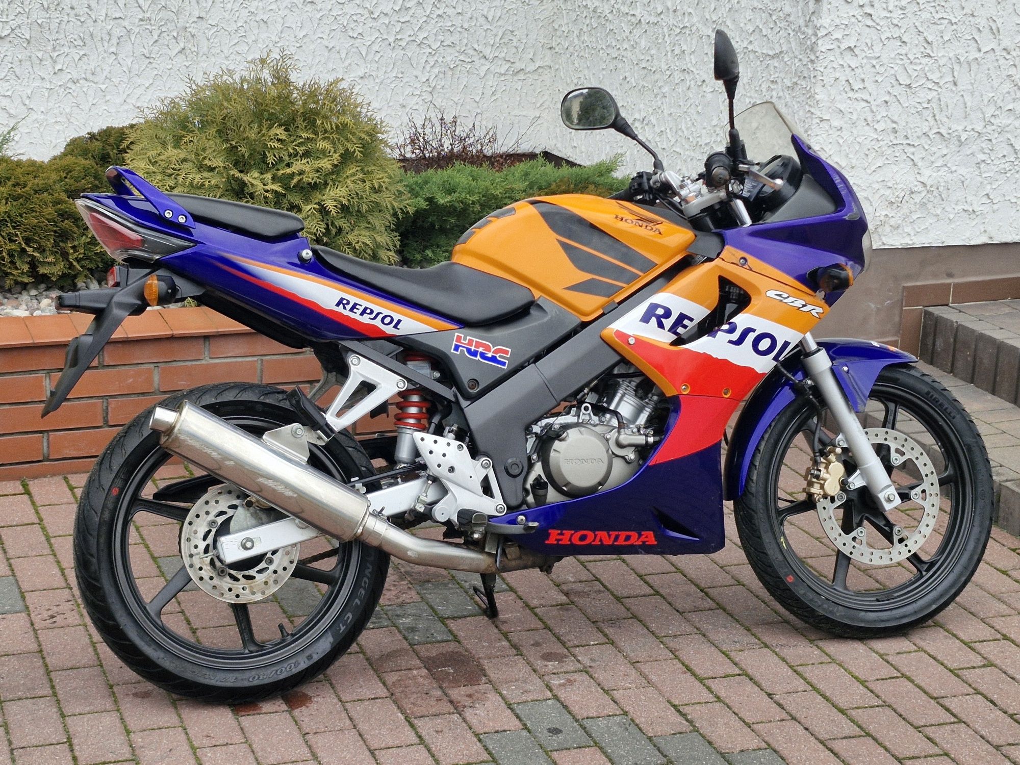 Honda CBR 125 Repsol *Niemcy*NOWE opony * Kat A1 B *