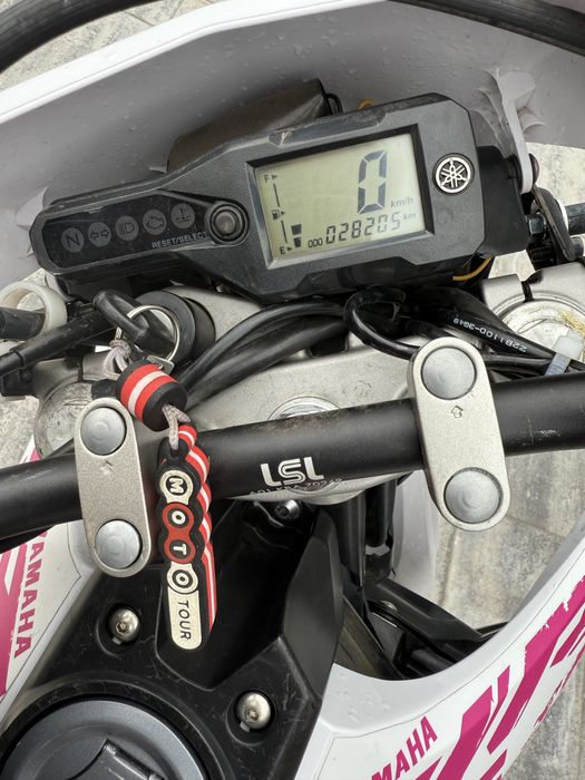 Zadbana Yamaha WR 125R