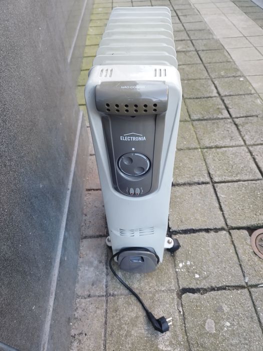 Aquecedor óleo 35€