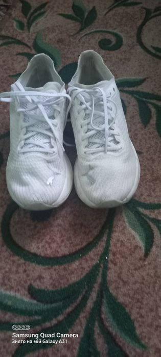 Білі красівки на дівчинку