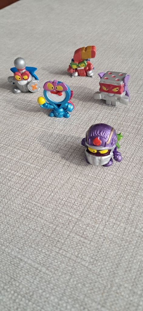 5 figurki zings srebrne