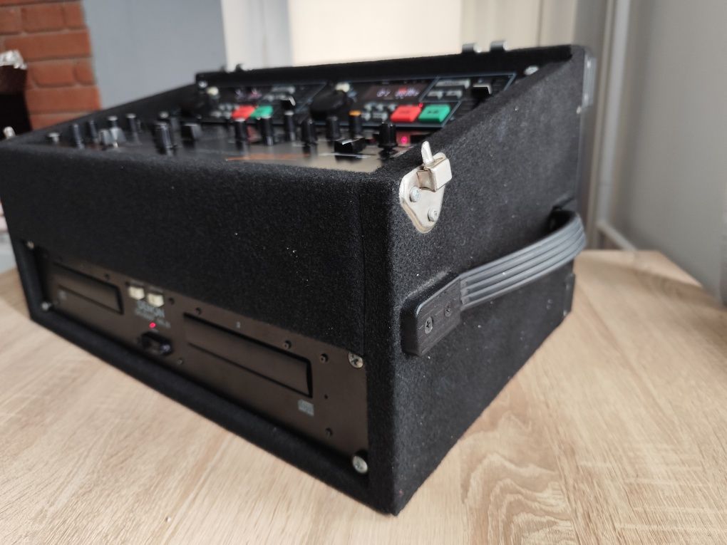 Denon DN 2000f MK3, Gemini PMX 1600 plus case stan kolekcjonerski film