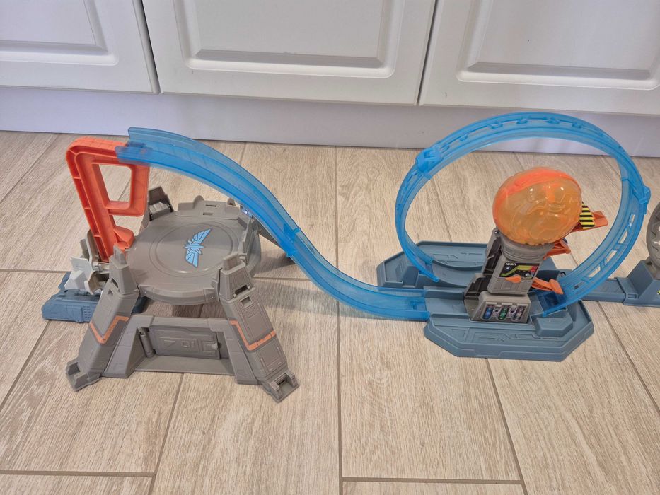 Трек Космос, Mattel, Hot Wheels, Disney