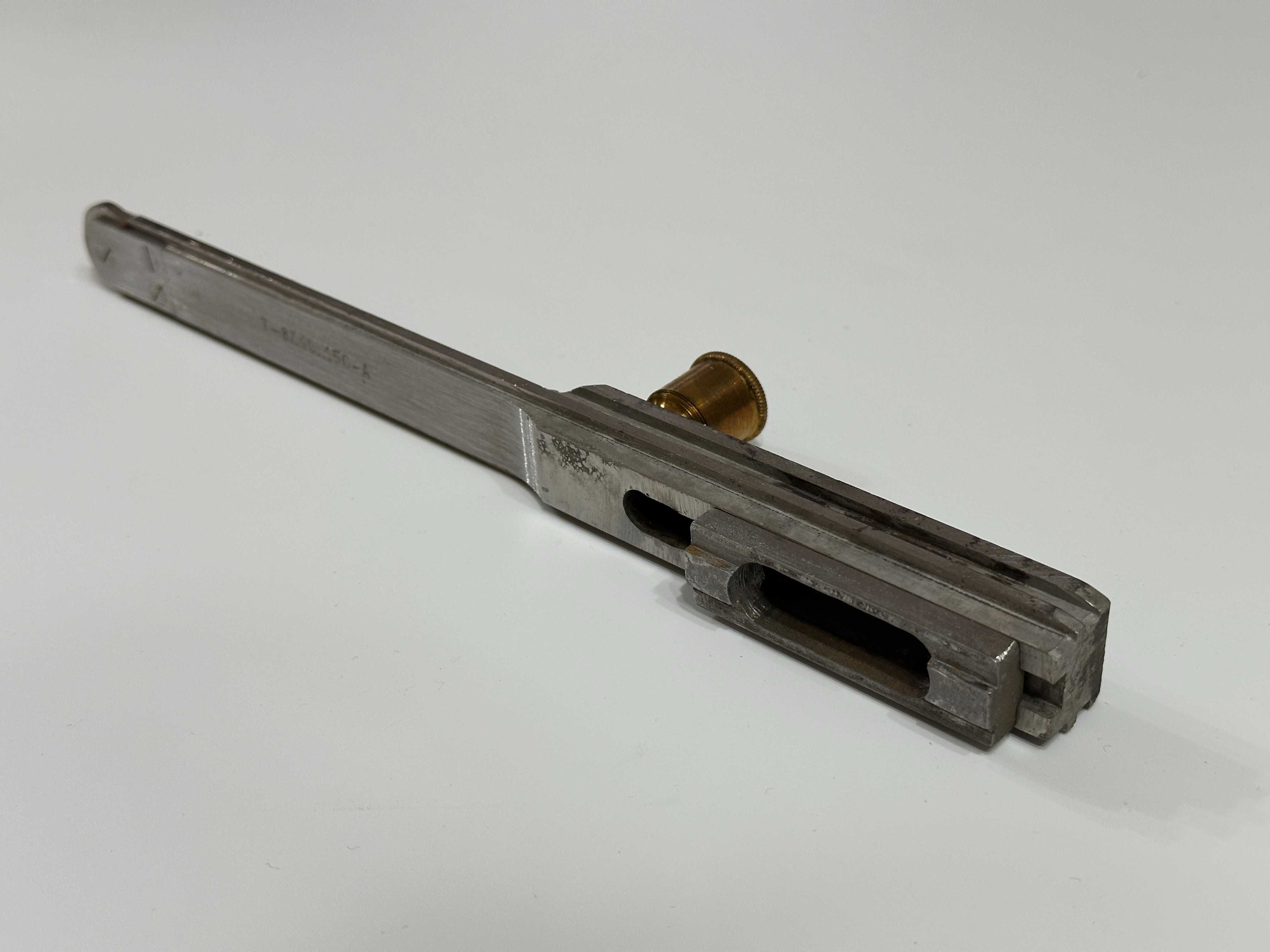A315. Prowadnica do dłutarki 7-8x40x150-A