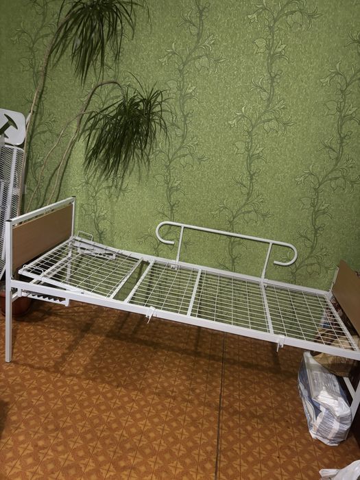 Ліжко для інвалідів, лежачих хворих