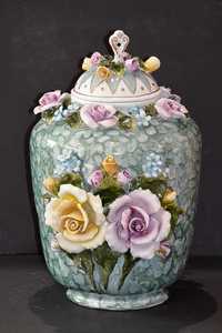 Roceram porcelana Waza Isabela do kolekcji, pięknie zdobiona, ok. 30cm