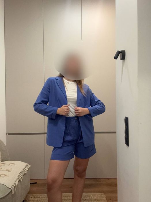 Стильний жіночий костюм (піджак + шорти)